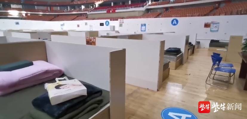 连线武汉|方舱医院开舱一天已收治400多名患者