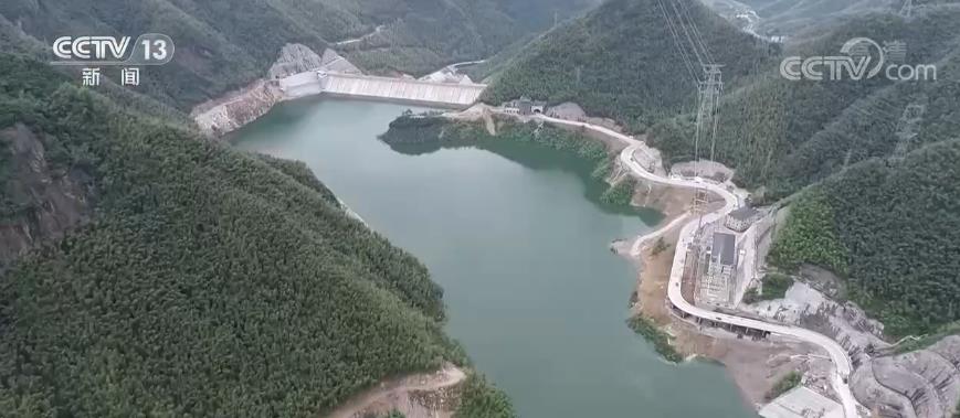 长龙山抽水蓄能电站首台机组发电 全部机组投产后每年
