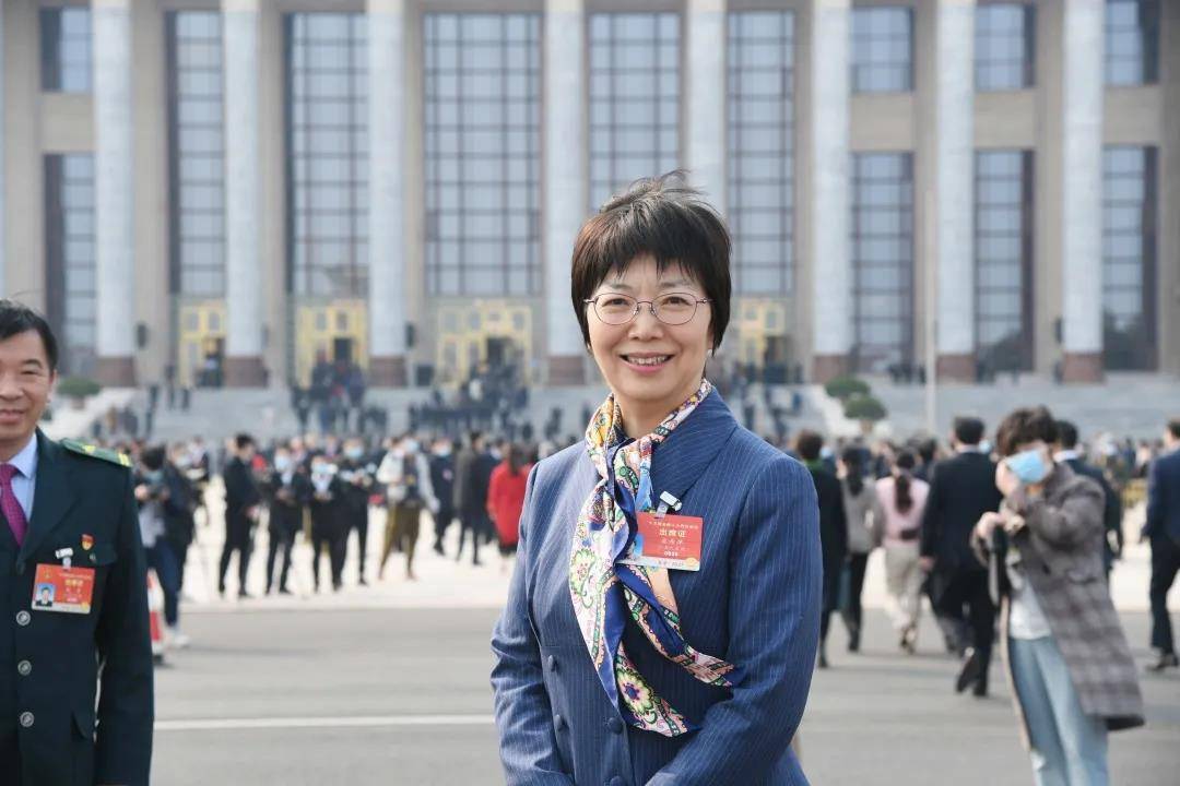 全国人大代表,南京水利科学研究院总工程师 窦希萍