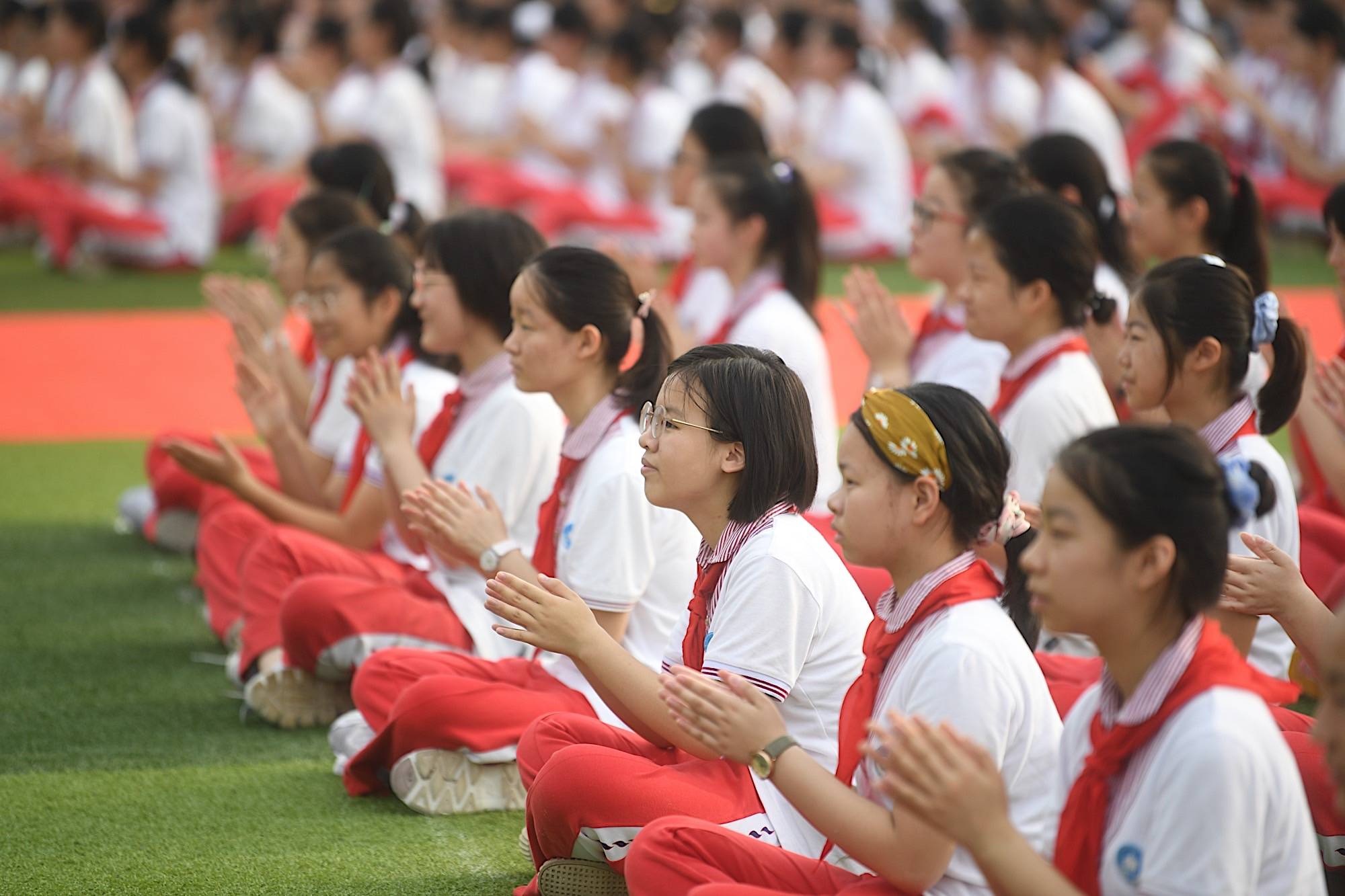 2020-09-01 18:08:54 今天上午,南京市金陵中学河西分校中学部500名 