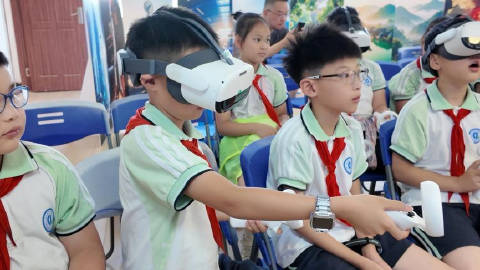 
                        4:3图片