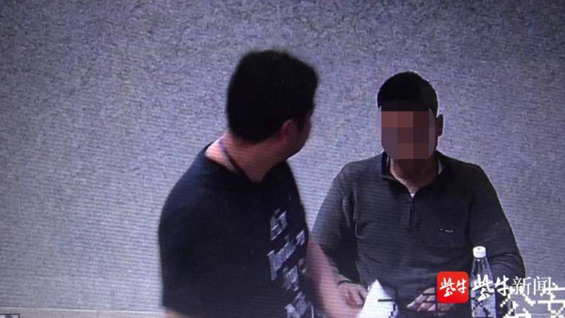 盐城市大丰区公安局新丰派出所接到一人投案自首,称自己盗窃了他人的