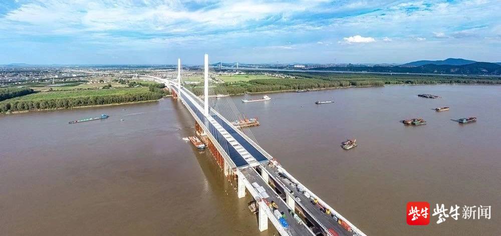 最新进展:浦仪公路夹江大桥开始桥面沥青铺装年底通车