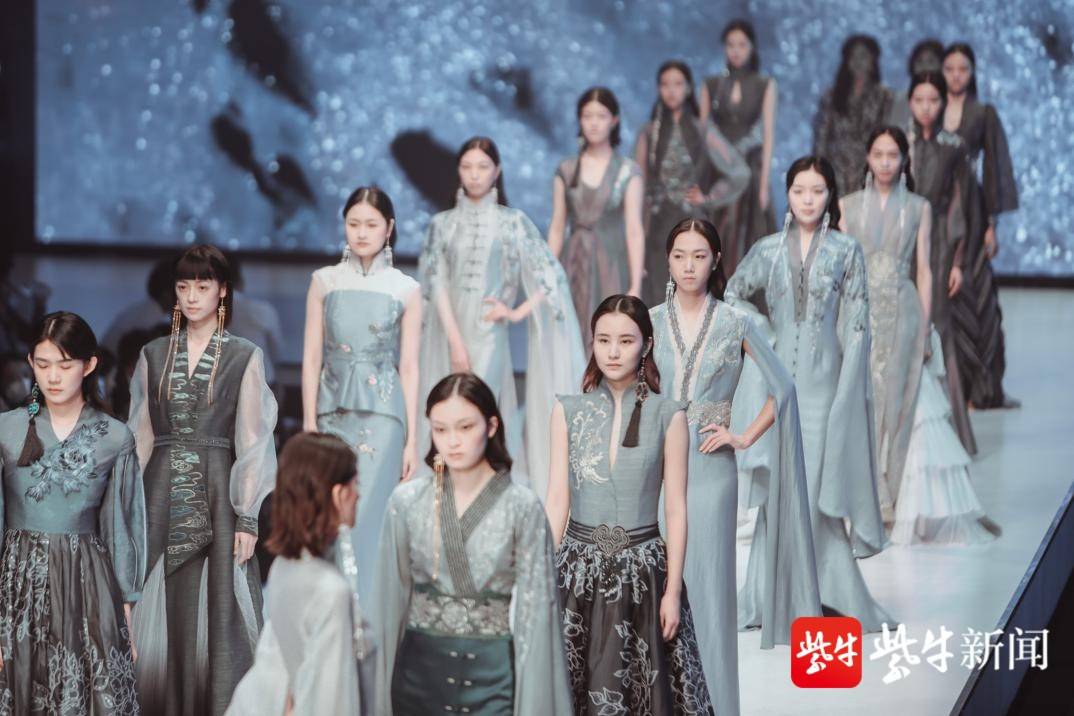 第二十一届中国江苏(常熟)服装服饰博览会盛大开幕