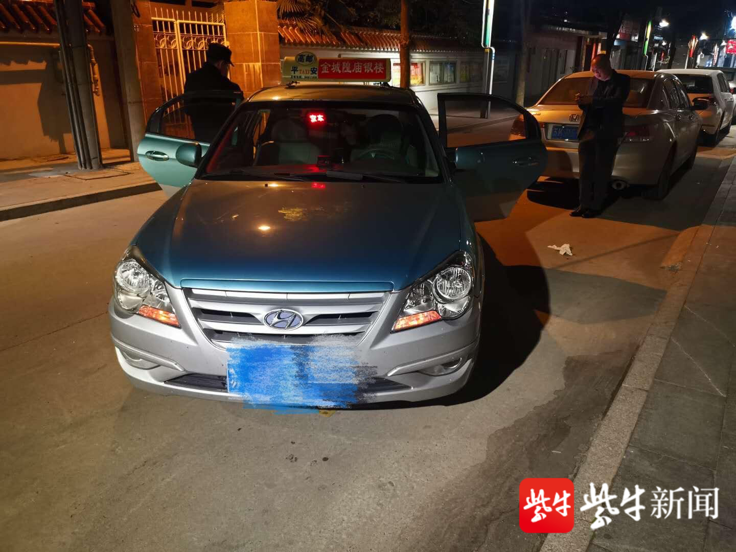 酒後乘出租車發生齟齬,下車後駕車追趕並要逼停出租車,的哥報警他被