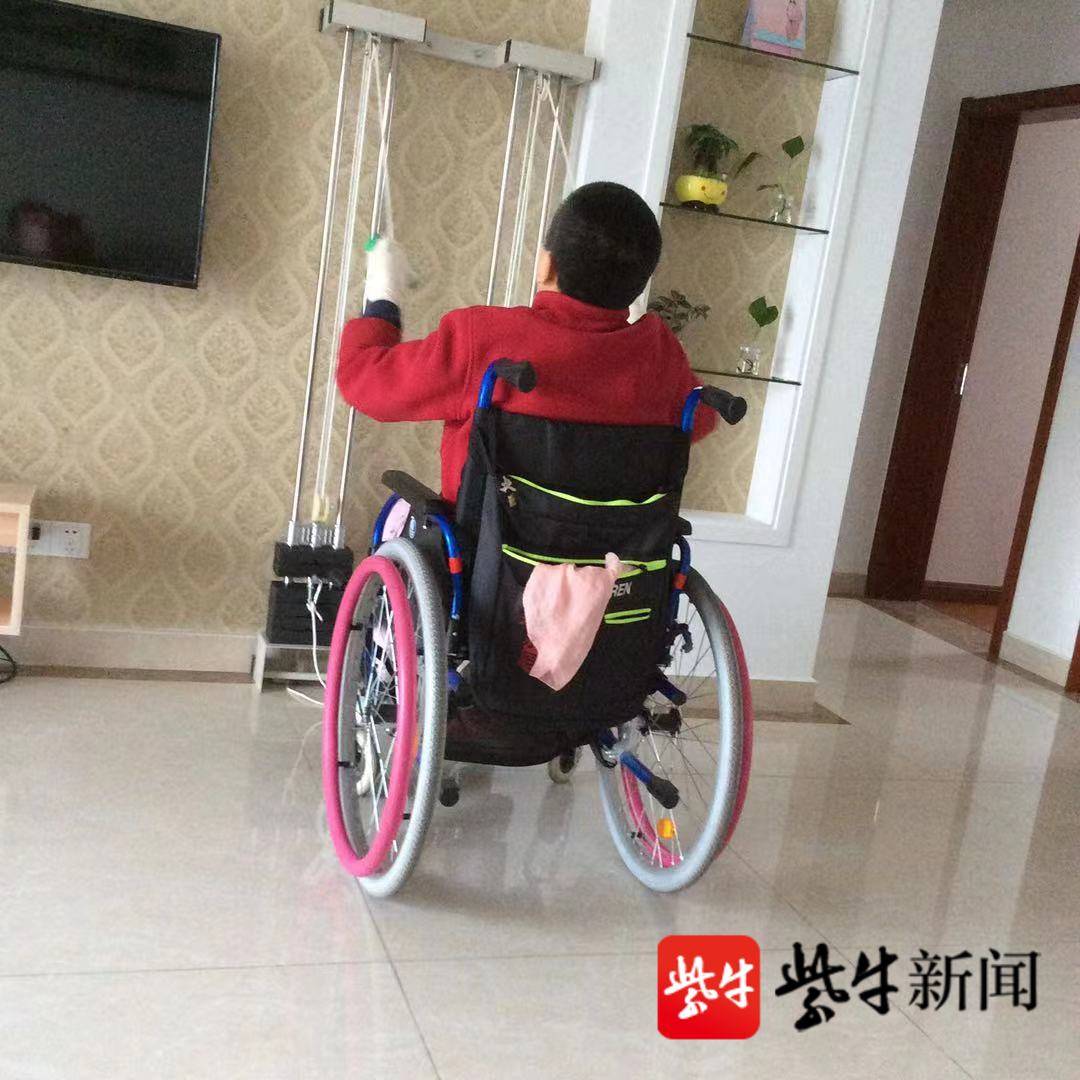 高位截瘫的幼儿园老师,在轮椅上为孩子们打造童话世界