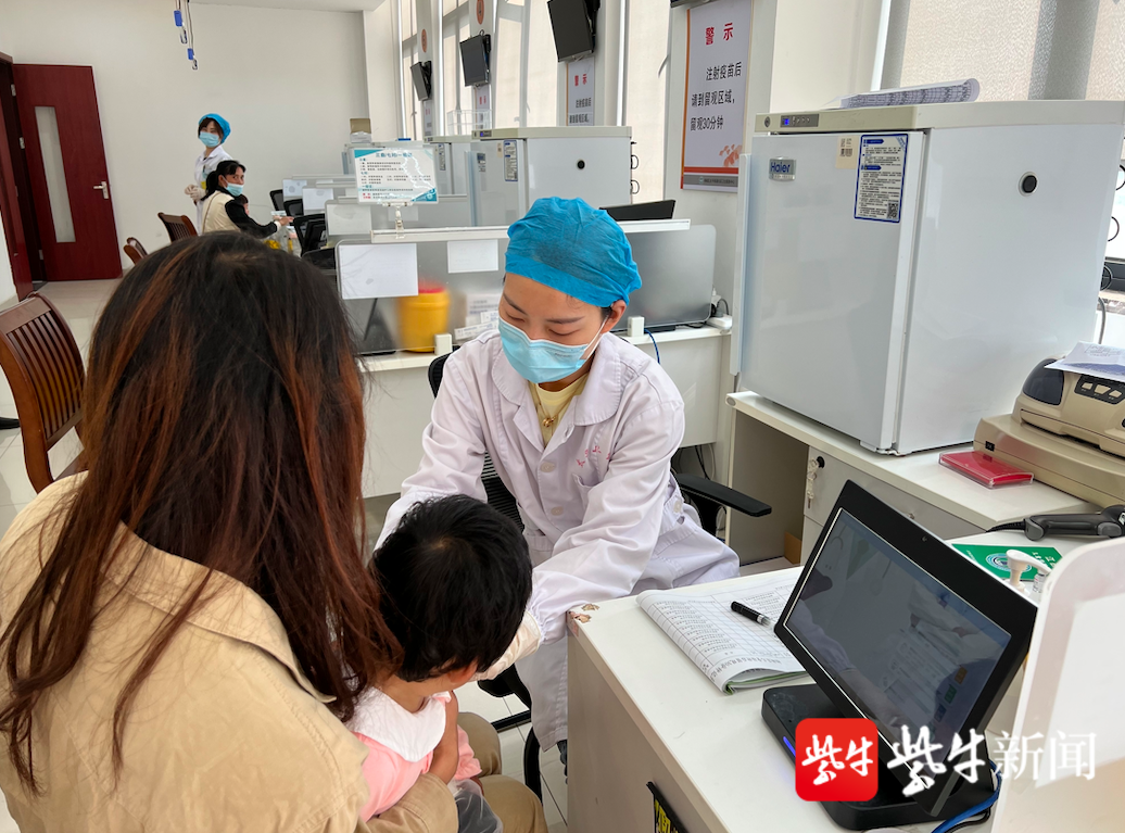 近日,苏州相城区太平街道卫生院有序恢复儿童和成人预防接种服务,满足