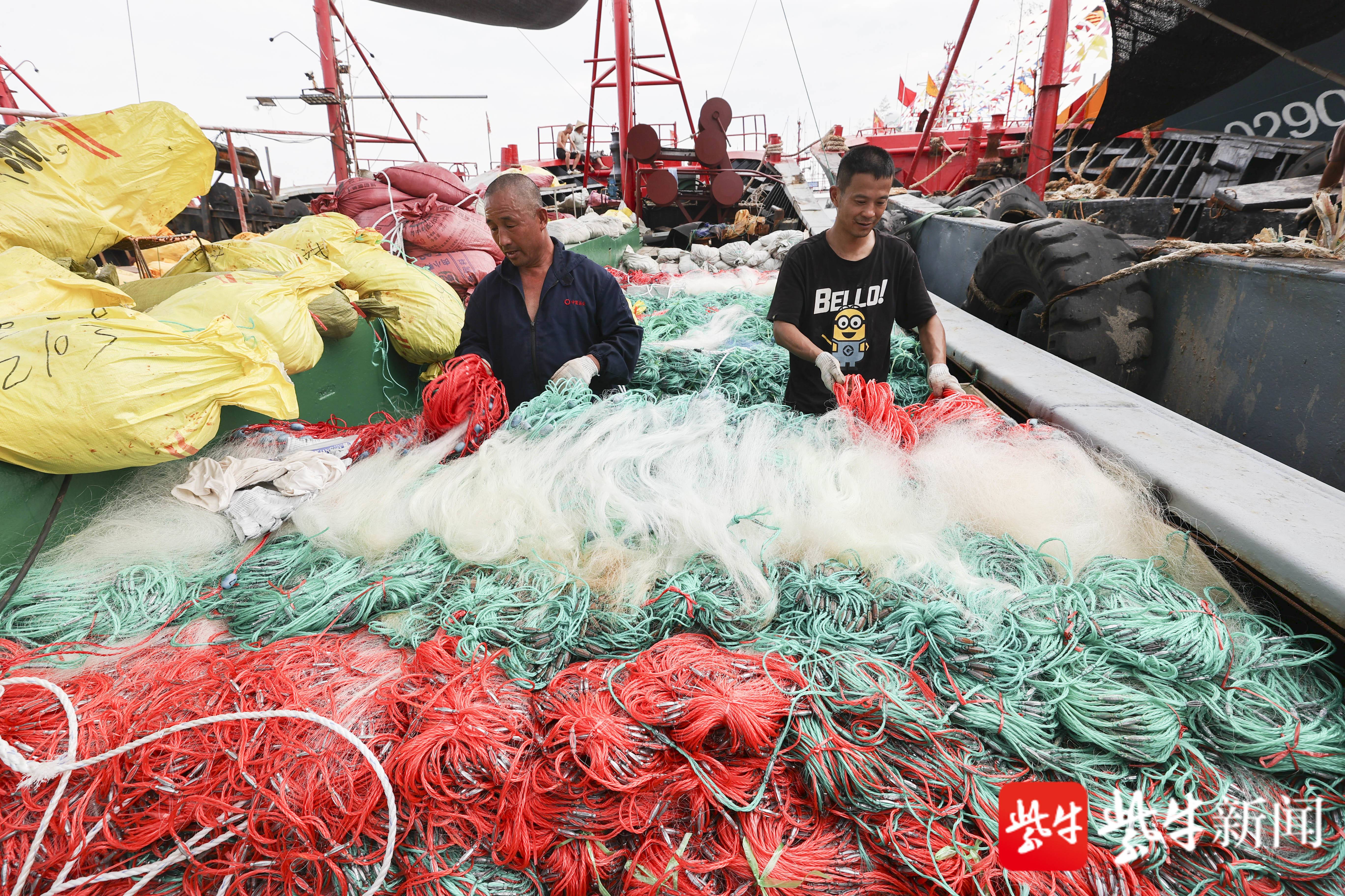 连云港渔民备捕迎开海