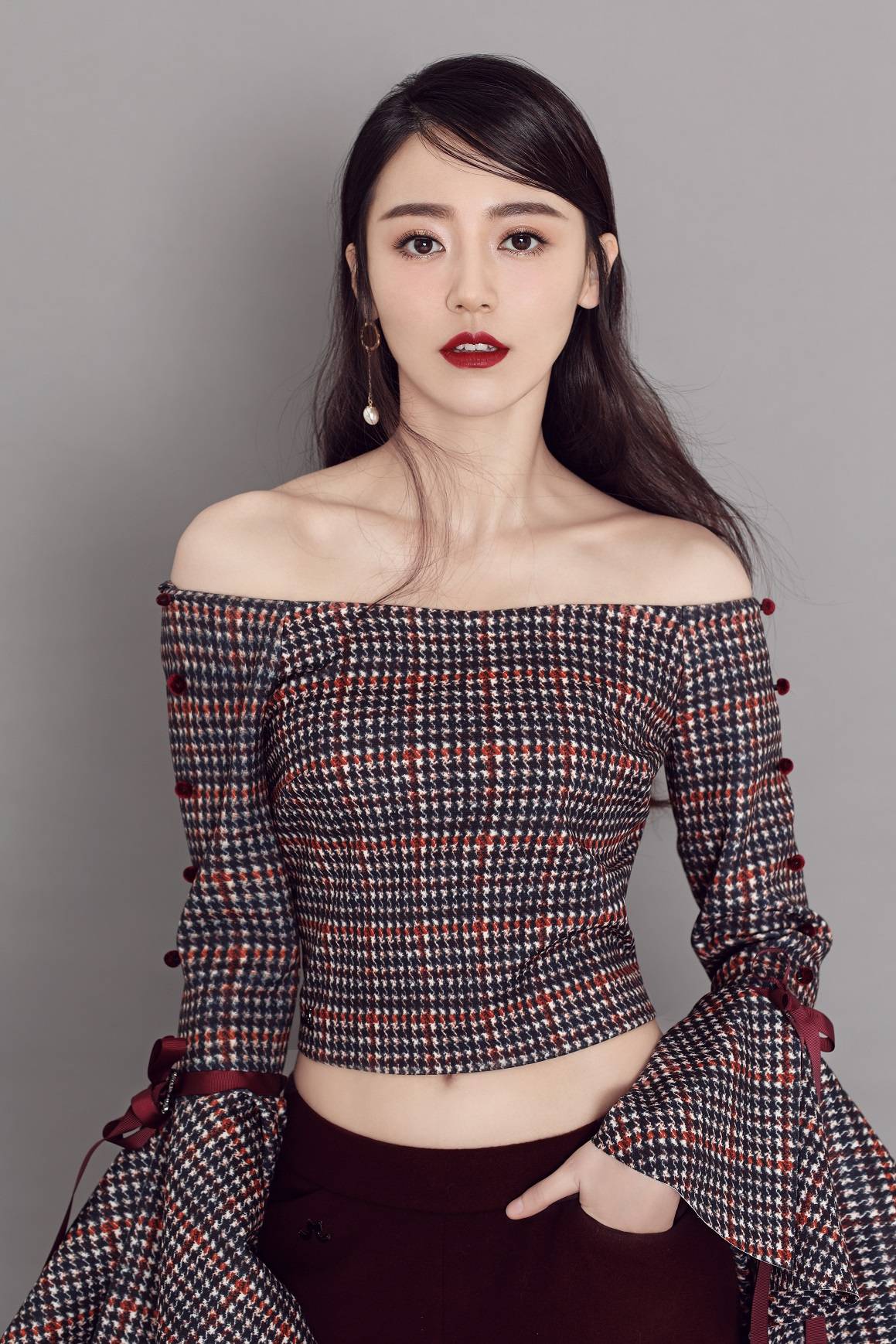 《没有秘密的你》化身"爆梗女王" 黄梦莹:角色被记住是件幸福的事