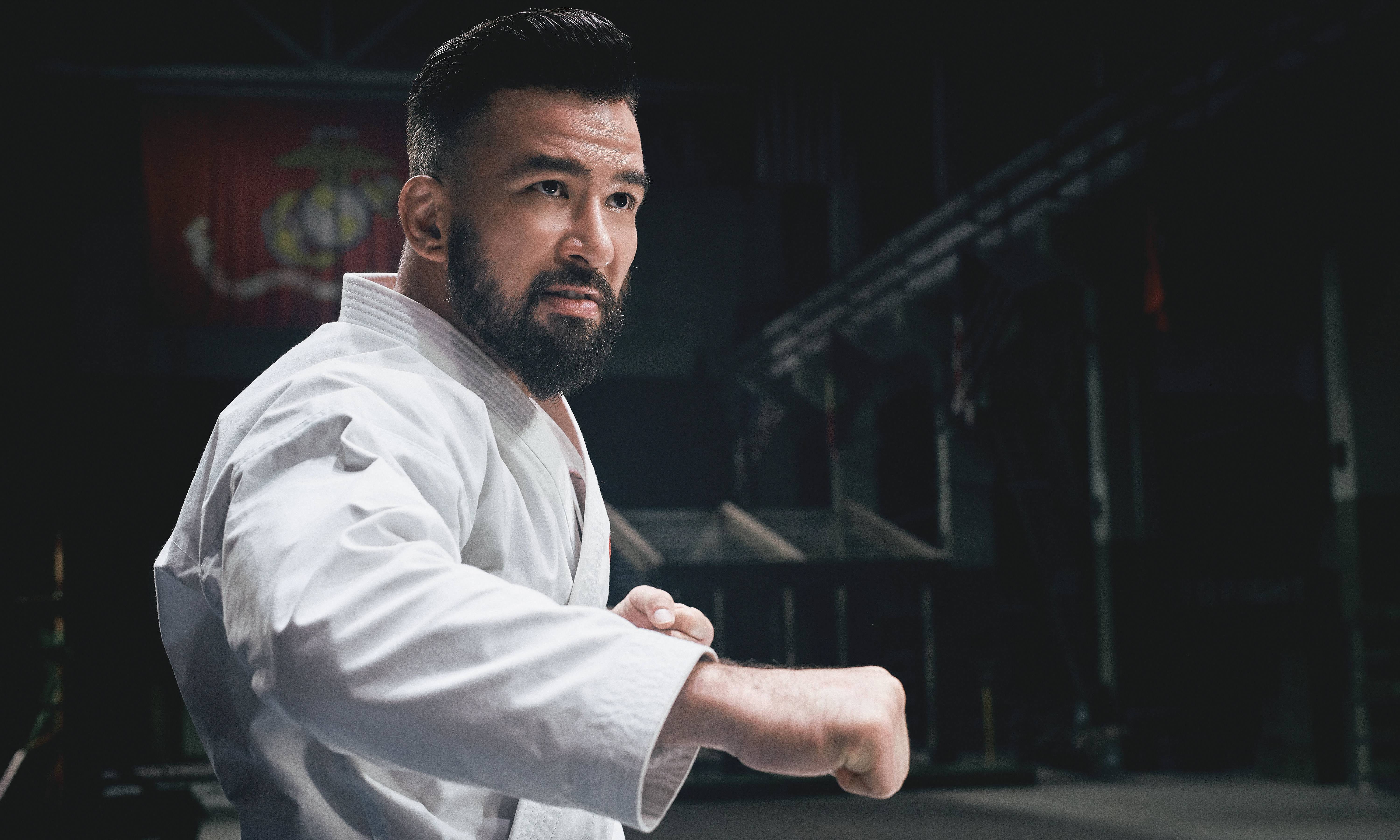 巴顿:美国海军陆战队军官.推崇大美帝主义,是极端的白人优越主义者.