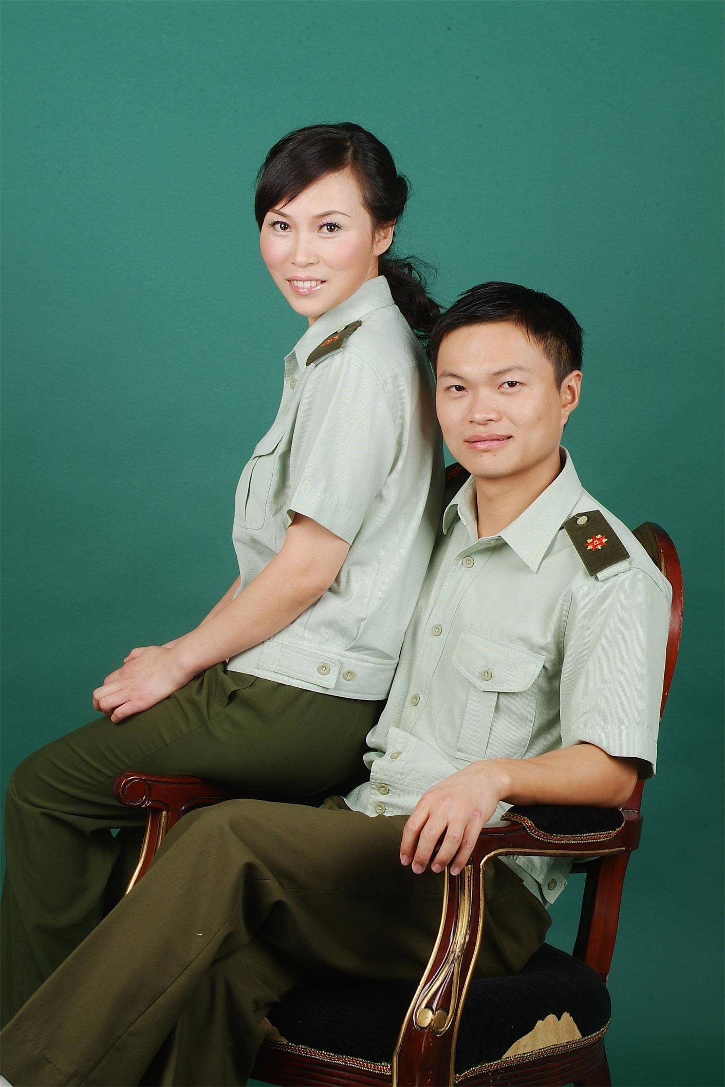 南京某部队医院传染科援非医生李平——最美的爱:"有我在你放心"