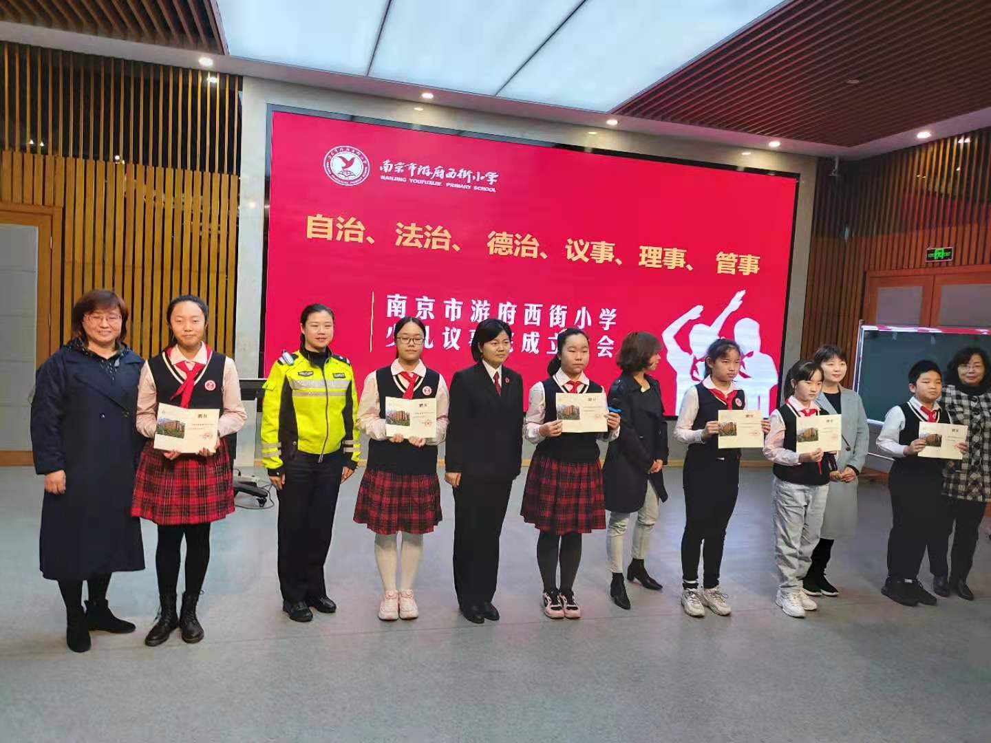 第七次人口普查从哪天开始_第七次人口普查图片(3)