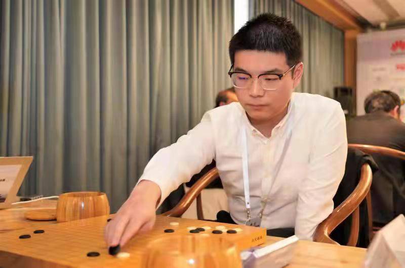 农心杯重赛 芈昱廷不敌申真谞