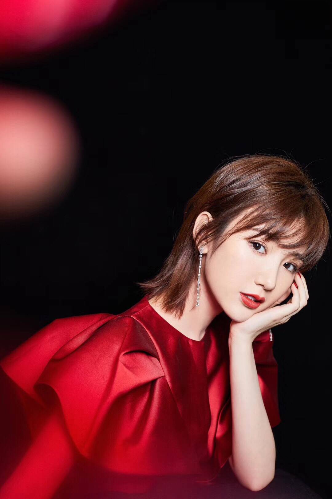 对话三十而已毛晓彤我赞成钟晓琴婚姻上的断舍离