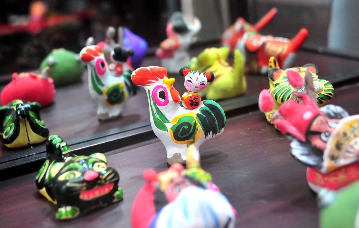 小泥人大意趣,南京"泥人黄"给一生心血之作找到最好归宿