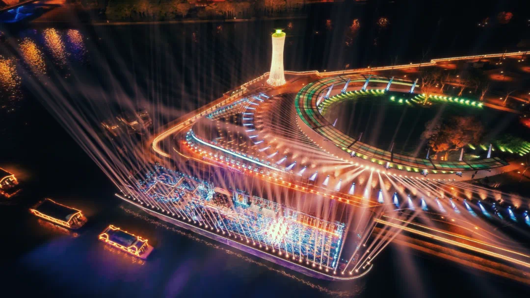 
                        4:3图片