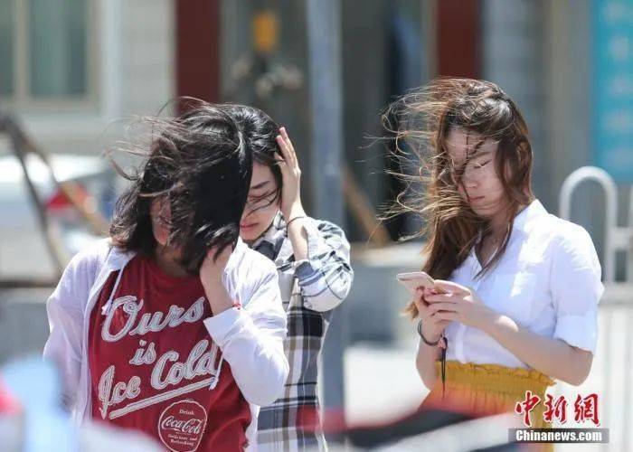 四月春风似剪刀?网友:不,是青龙偃月刀