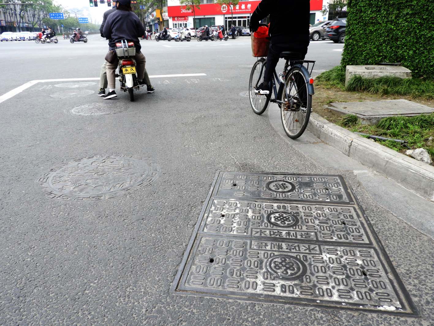 盗窃破坏窨井盖 扬州越来越少了