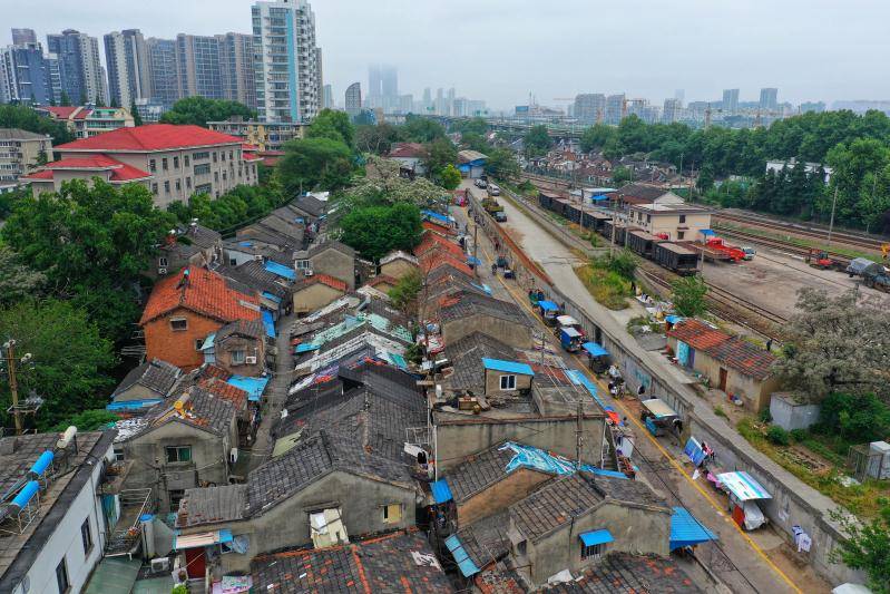 宁芜铁路确定迁出主城,看铁路与城市的"恩恩和怨怨"