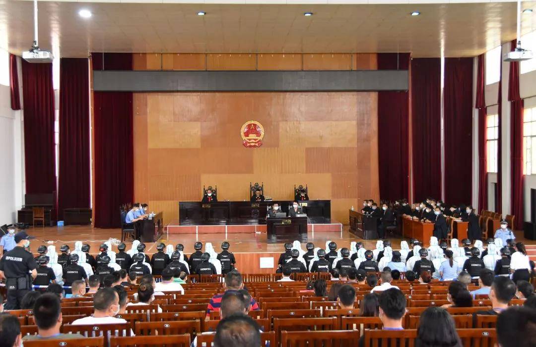 云南公开宣判臧鹏鹏,张文博等46人涉黑案,3人被判死刑