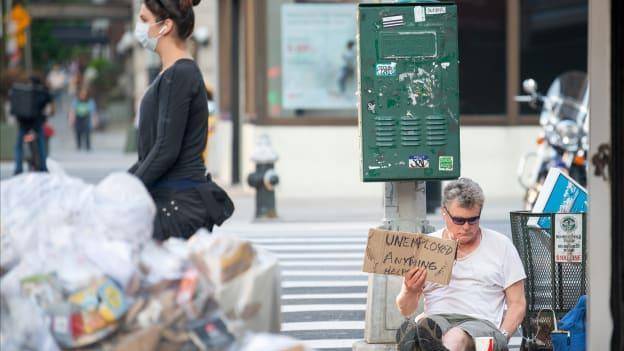 美国上周首次申请失业救济人数为141.6万人 连续18周超过100万人
