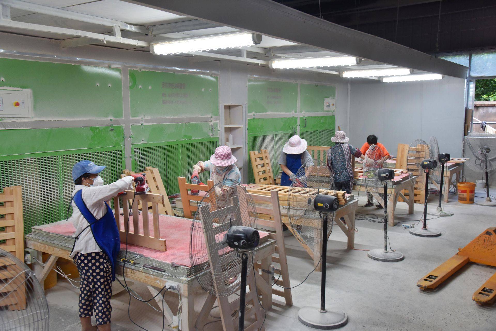 从"破烂村"到"淘宝村"华丽转变,农村电商助力乡村振兴