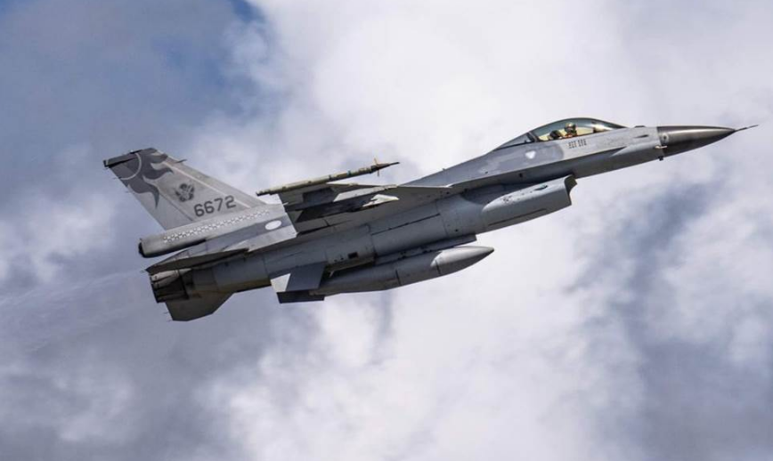 台军f 16失事战机队长尚未寻获同队士官长自杀身亡