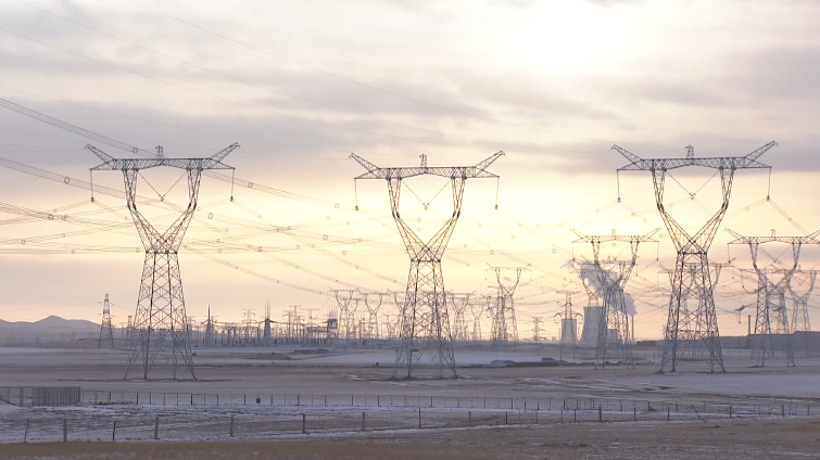 陆续投运!内蒙古锡林郭勒盟特高压工程助力输出清洁能源