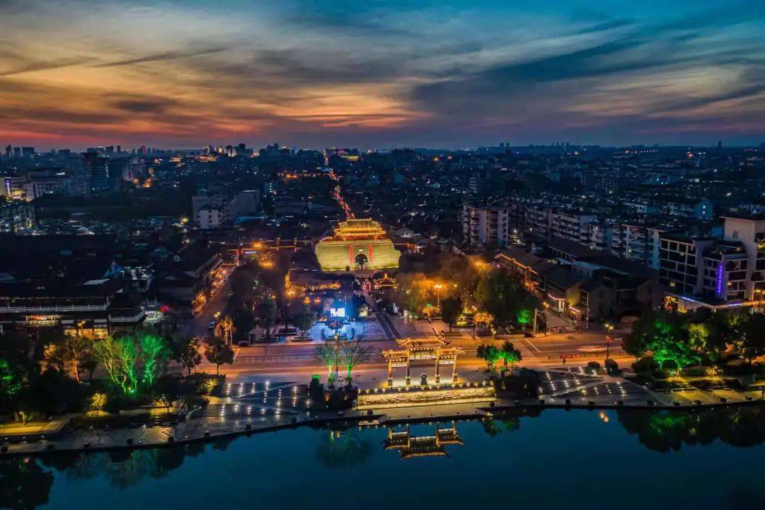 政声| 扬州广陵区委书记潘学元:努力建设一个"令人向往的好地方"