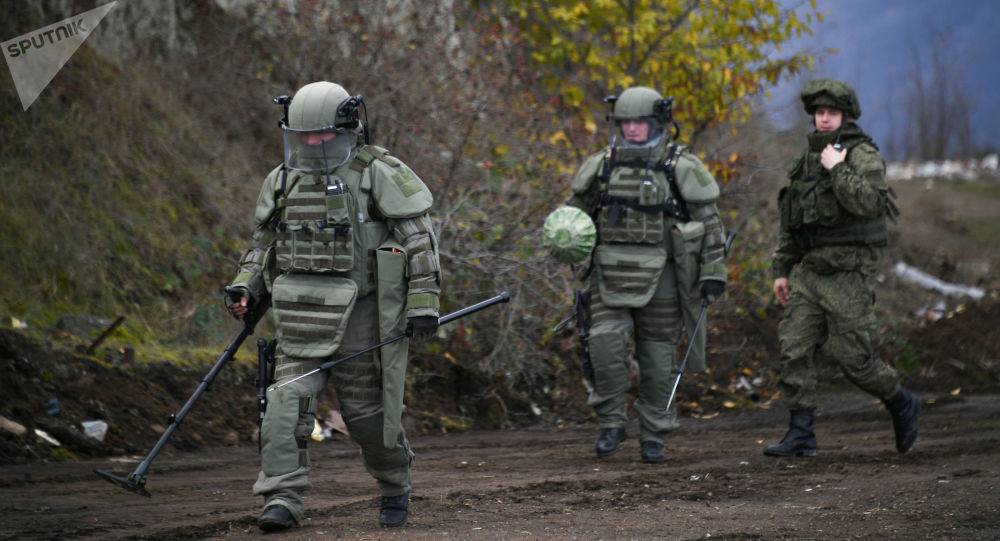 俄维和部队在纳卡排除1.6万件爆炸物 彻底排爆需20年或更久