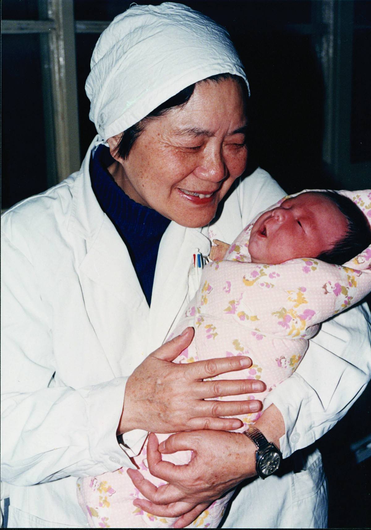 "神州试管婴儿之母"张丽珠诞辰百年,身边人追忆奋斗往事