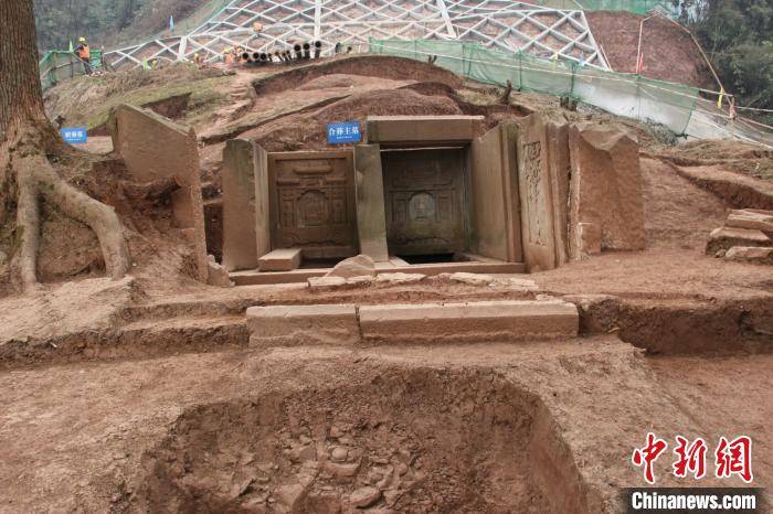 重庆:明代中期品官墓葬"刘春墓"考古取得重要收获