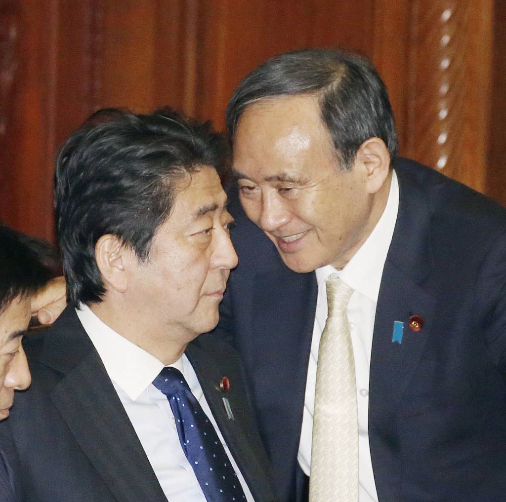 日本首相菅义伟访美前密会前首相安倍日本网友不买账