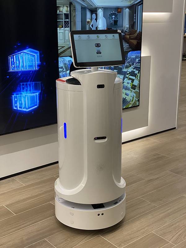 这款消杀防疫服务机器人将在上交会首发,消杀时人不用避开