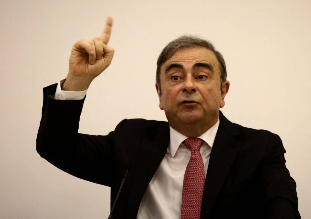 2020年1月8日,在黎巴嫩首都贝鲁特,卡洛斯·戈恩在记者会上发言.