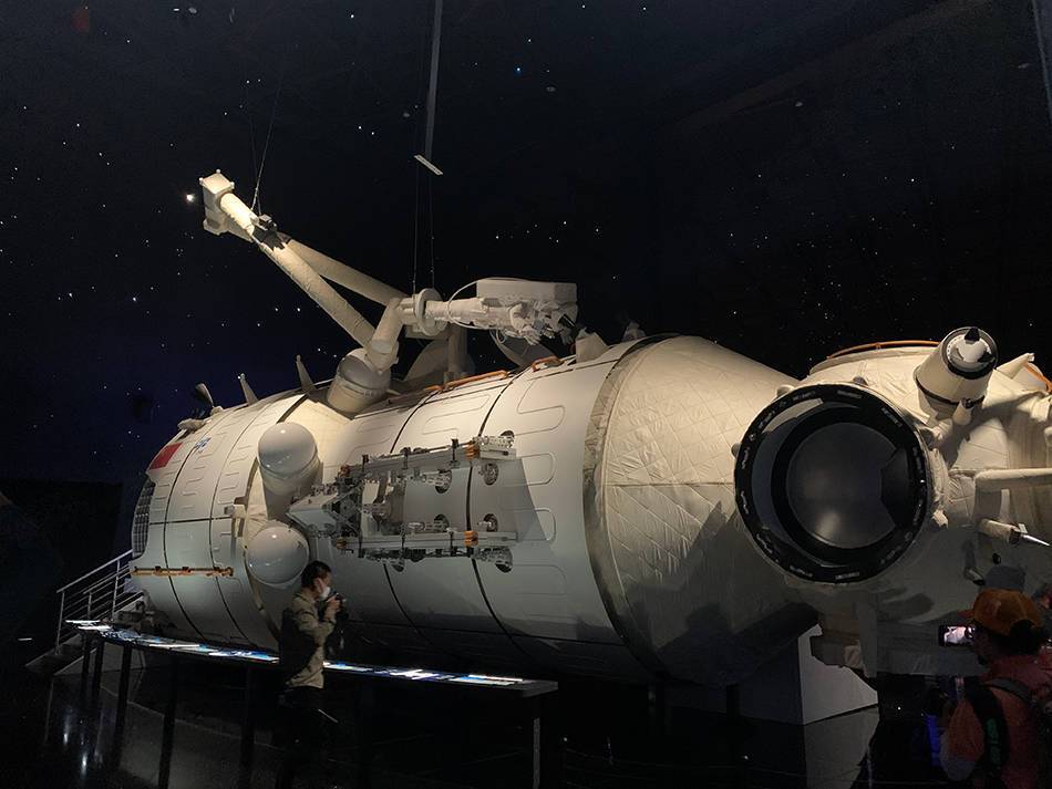 天和号核心舱模型