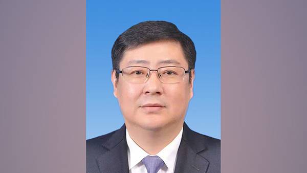 朱大纲一直在安徽省滁州市工作,他是今年初从安徽省滁州市全椒县县委