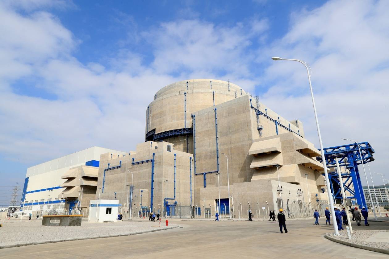 我国自主研发三代核电华龙一号示范工程全面建成投运