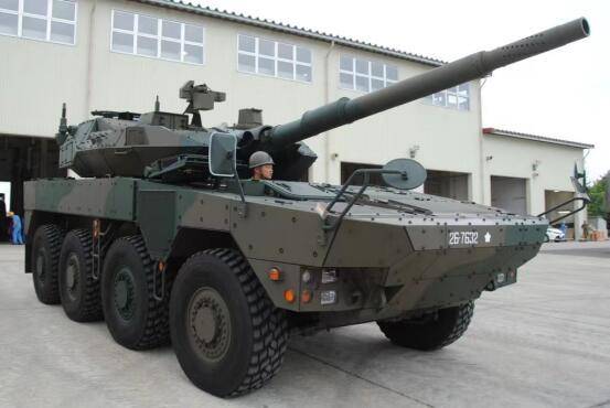 日本陆上自卫队"16式机动战车"资料图