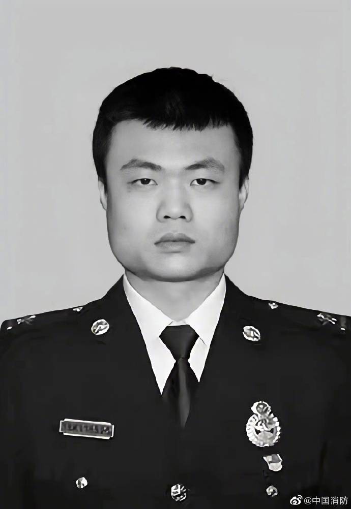 6月2日,应急管理部批准在灭火战斗中牺牲的湖南省长沙市长沙县星沙