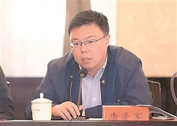 了望阁 | 弘扬伟大抗疫精神 激发强大奋进力量