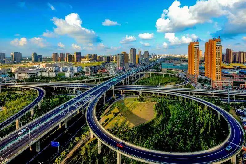 政声| 南通崇川区委书记刘浩:奋力打造长三角中心城市高质量发展首位