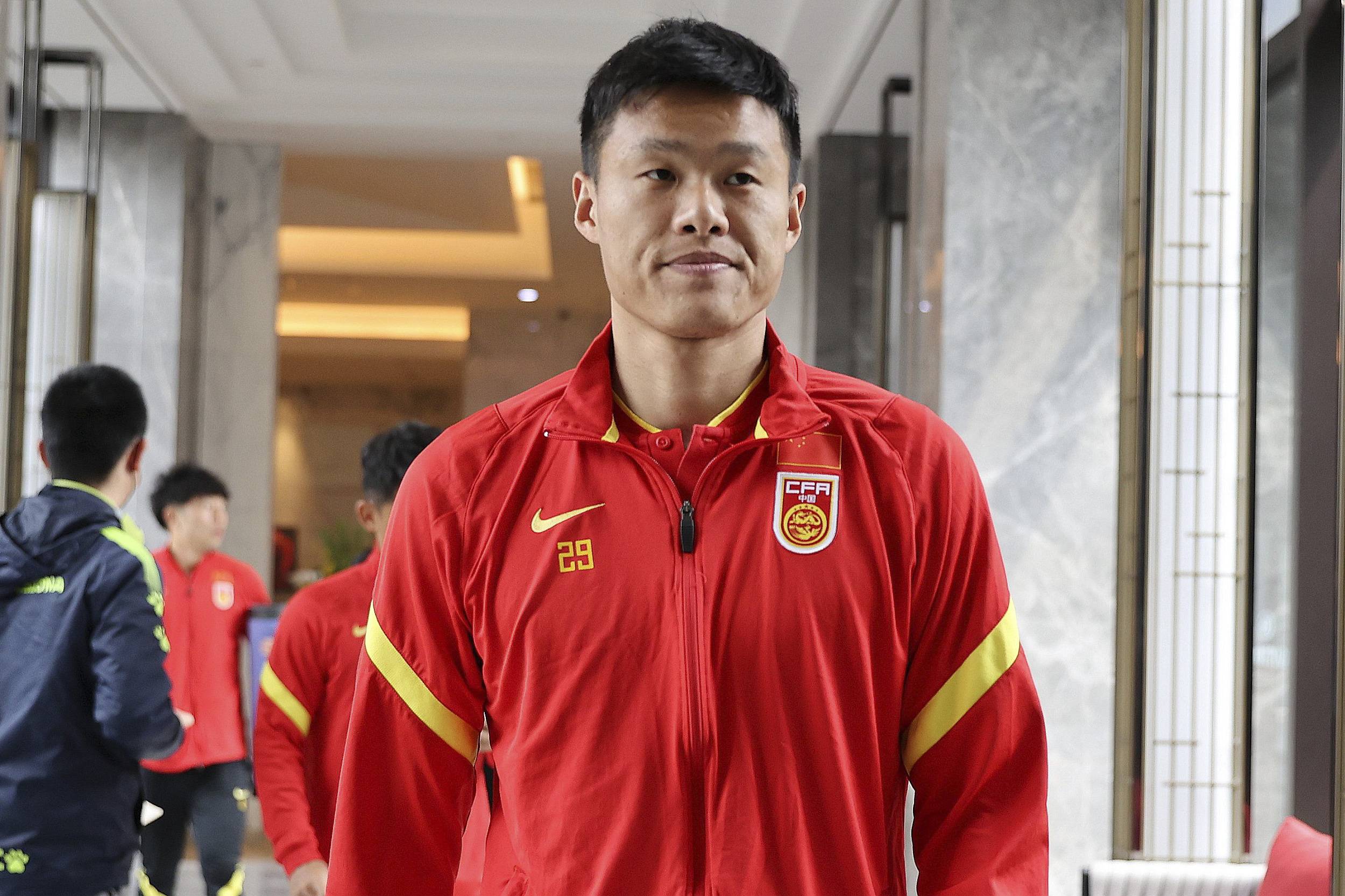 李昂:国家队任务是首要任务,联赛工作做得好会对打好世预赛有帮助