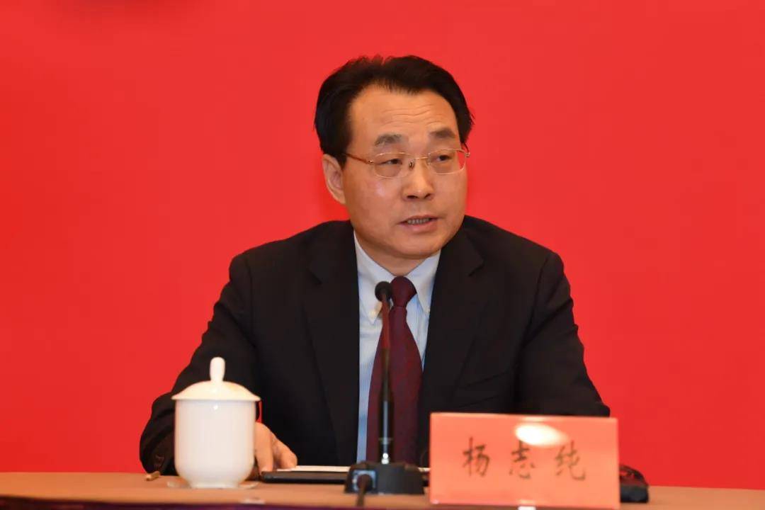 杨志纯介绍,在创作推出红色艺术精品方面,从去年开始在全省组织庆祝