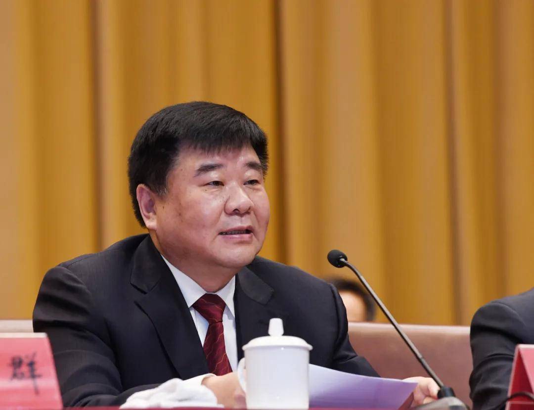 中国记协党组成员,书记处书记张百新致辞