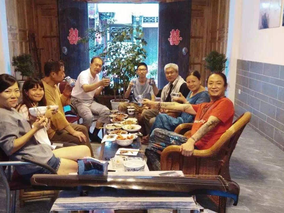 
                        4:3图片