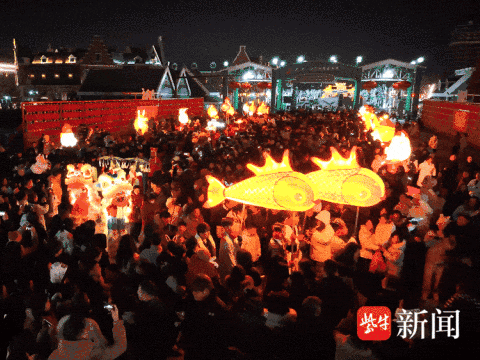 
                        4:3图片