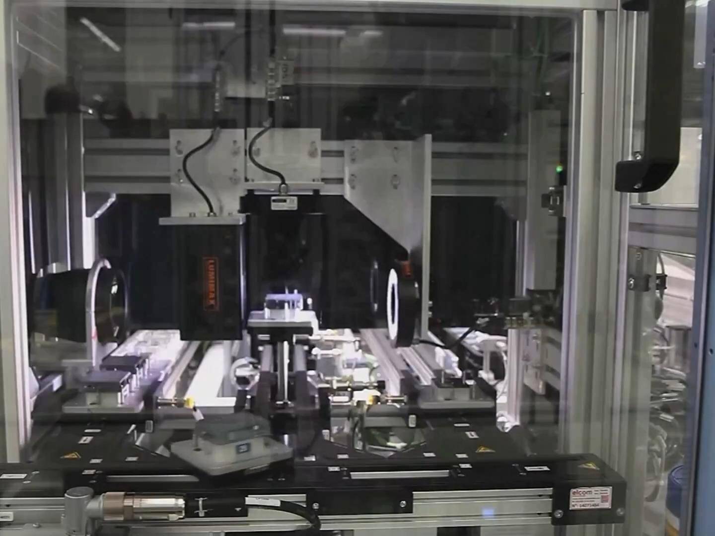 
                        4:3图片