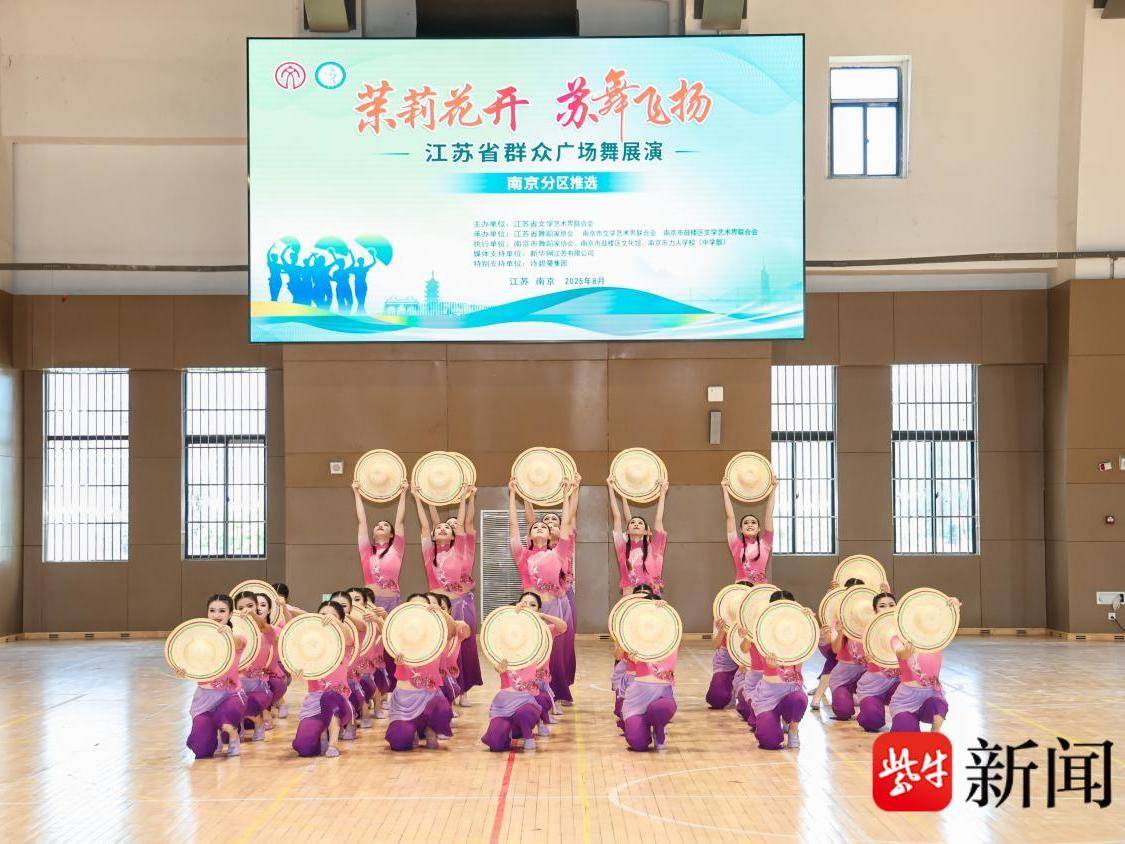 
                        4:3图片