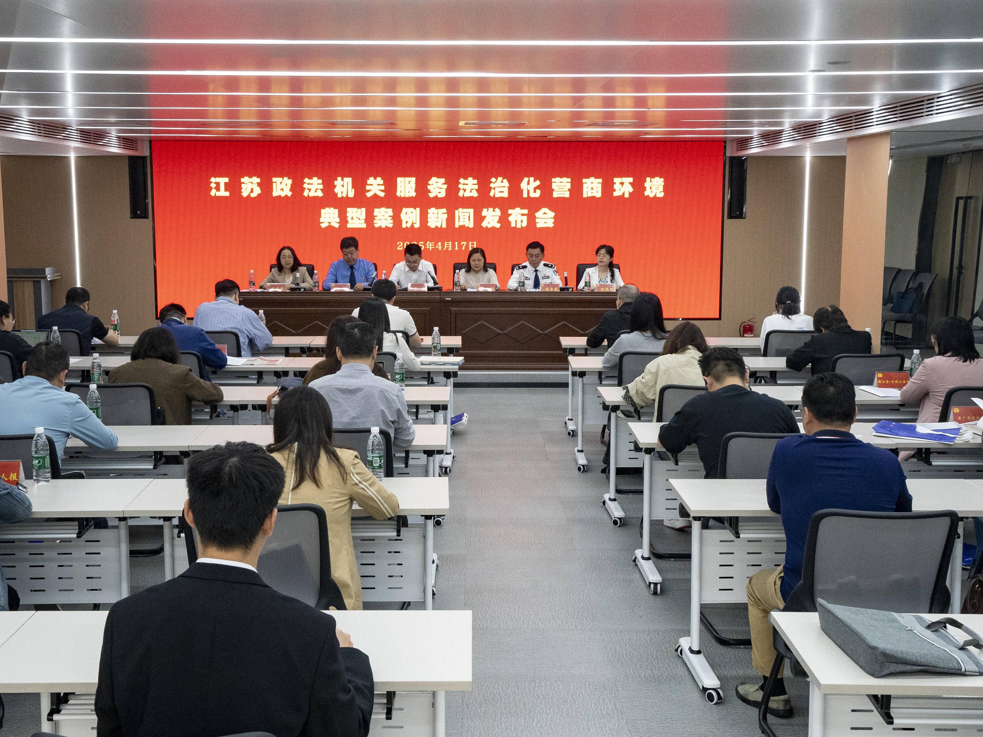 
                        4:3图片